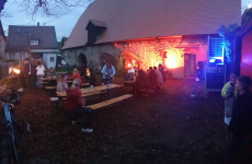 Klicken Sie auf das Bild, um es zu vergr&ouml;&szlig;ern